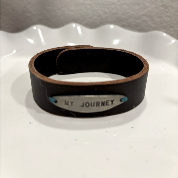 Jewel Kade My Journey Leather Bracelet - Picture 1 of 5
